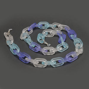 BLUE FROSTED SUNGLASSES CHAIN